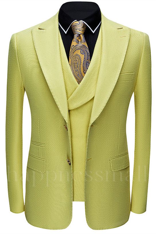 Fashion Yellow Three Pieces Peaked Lapel Fashion Prom Suits for Men