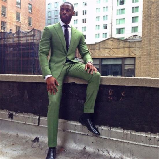 Demetrios Green Slim Fit Bespoke Peaked Lapel Two Pieces Prom Men Outfits_2