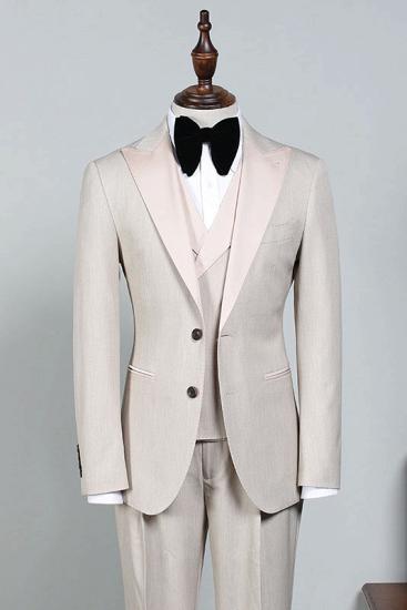 Wulfgar Modern Off White Peaked Lapel 2 Button Business Suit For Men_1