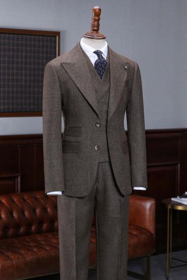 Claire Classical Coffee 3 Pieces Peaked Lapel Slim Fit Custom Suit For Men_1